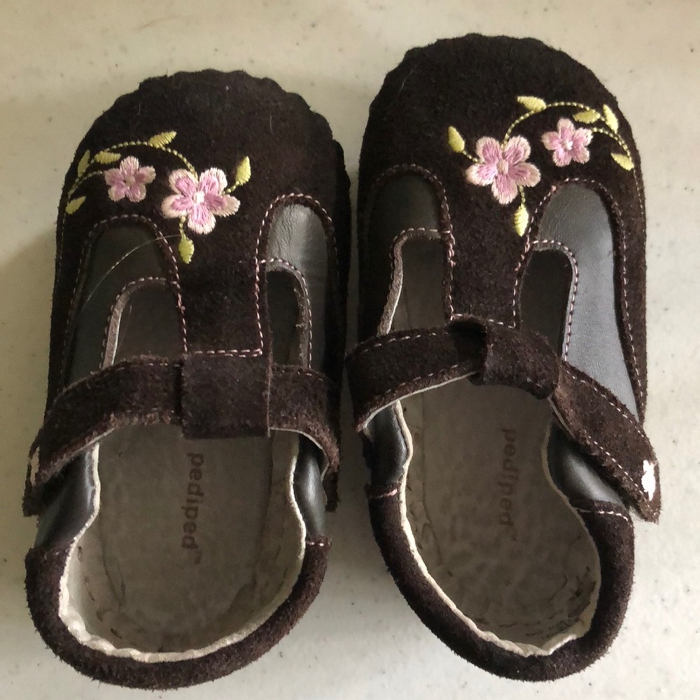 Pediped size 18-24 mo.  brown shoes with flowers